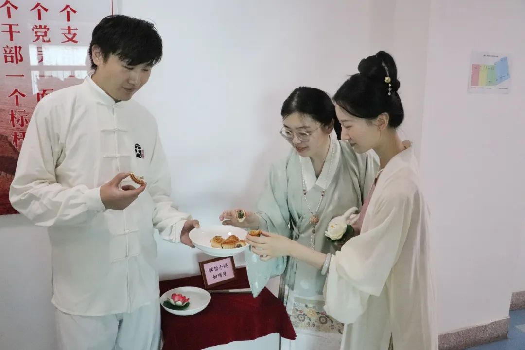 1662716200682914.jpg 1662716200682914.jpg